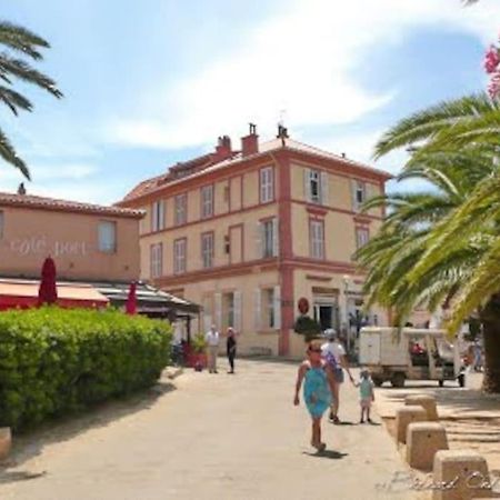 Ile De Porquerolles : T3 Climatise Vue Mer Екстер'єр фото